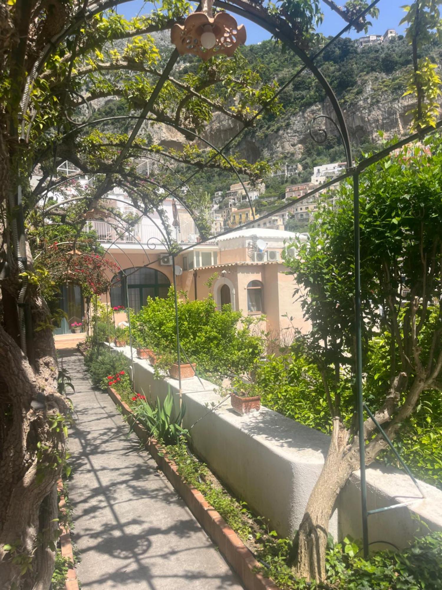 Casa Positano Apartment ภายนอก รูปภาพ